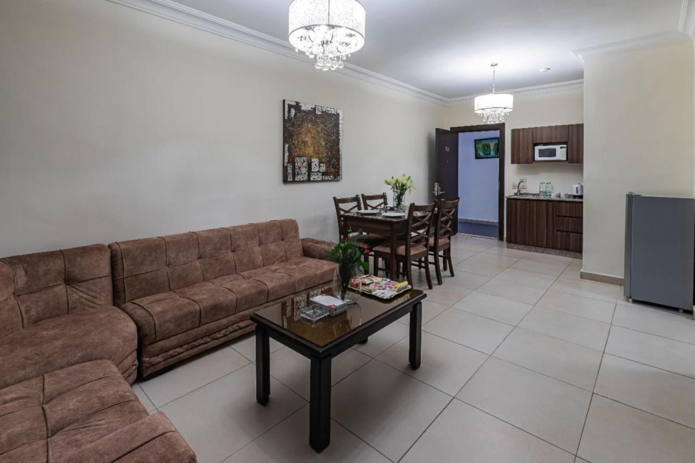 Lancaster Apartments-gardens 酒店 3*
