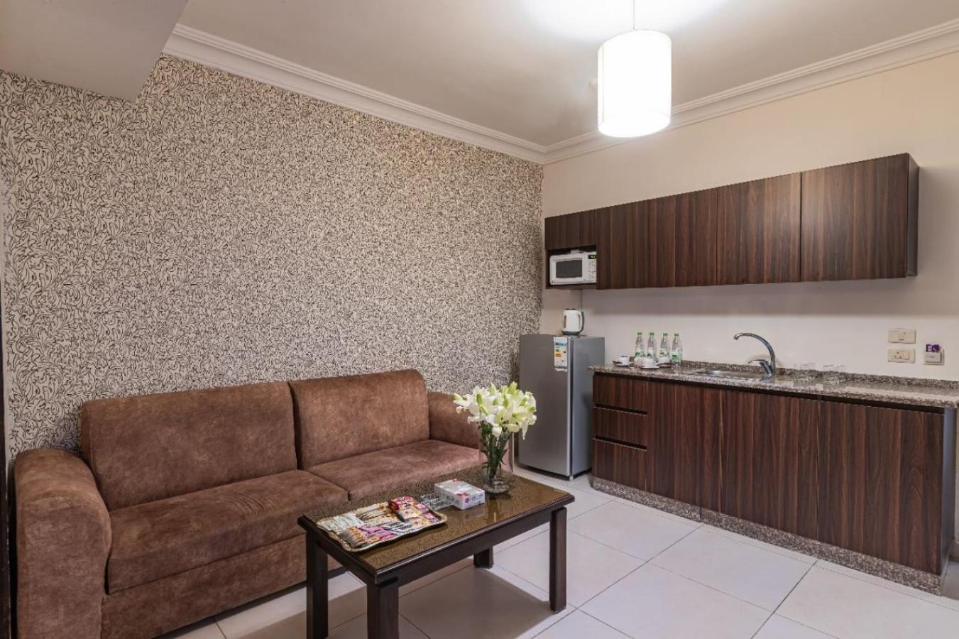 Lancaster Apartments-gardens Amán