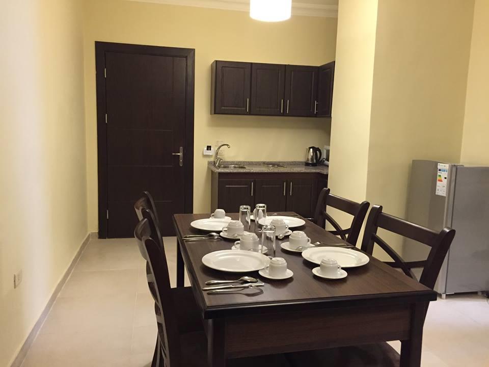 Lancaster Apartments-gardens Hotel Amán