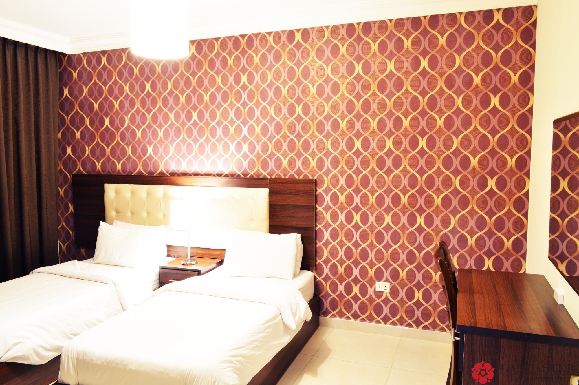 Lancaster Apartments-gardens 酒店 3*